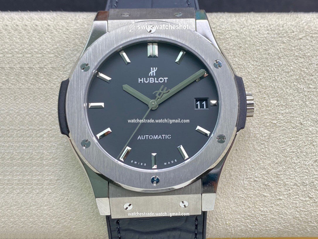 Hublot Classic Fusion 511.NX.1171.LR 42MM WWF Factory Black Strap Hublot Classic Fusion 511.NX.1171.LR 42MM WWF Factory Black Strap
