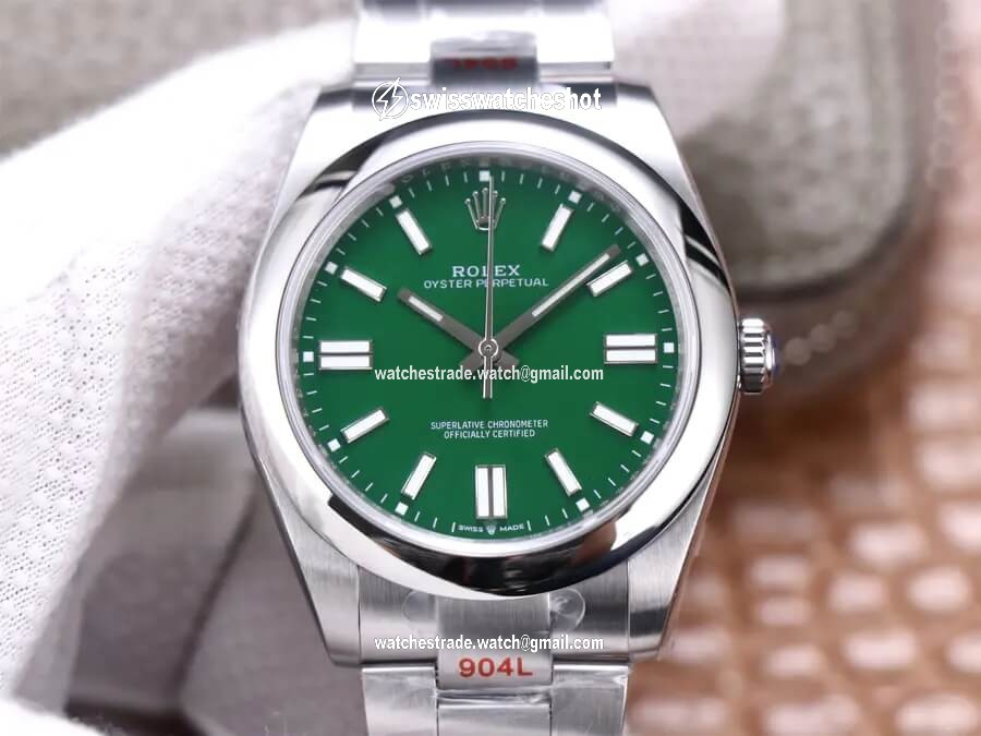Rolex Oyster Perpetual M124300-0005 41MM EW Factory Green Dial Rolex Oyster Perpetual M124300-0005 41MM EW Factory Green Dial