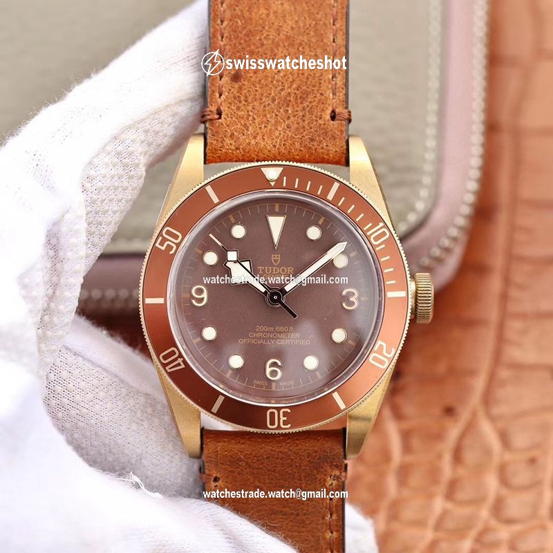 Tudor Heritage Black Bay Bronze 79250B XF Factory Brown Dial Tudor Heritage Black Bay Bronze 79250B XF Factory Brown Dial