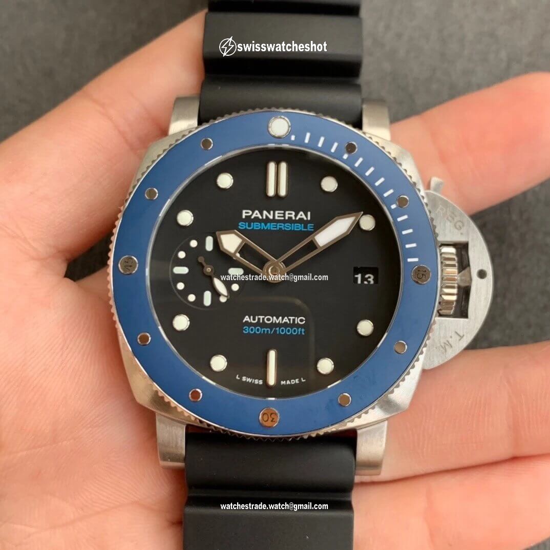 Panerai Submersible PAM01209 VS Factory Blue Bezel Panerai Submersible PAM01209 VS Factory Blue Bezel