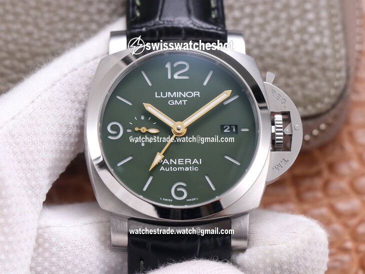 Panerai Luminor PAM1056 VS Factory Green Dial Panerai Luminor PAM1056 VS Factory Green Dial