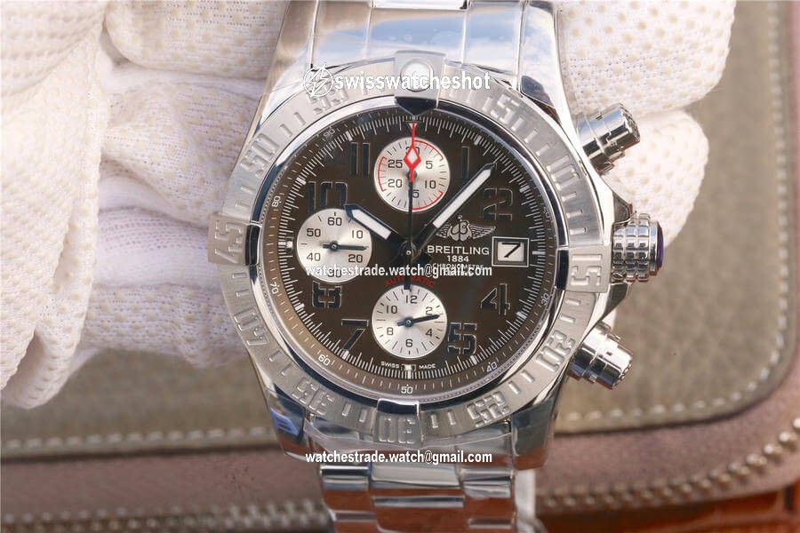 Breitling Avenger II A1338111/F564/170A GF Factory Bituminous Coal Color Dial Breitling Avenger II A1338111/F564/170A GF Factory Bituminous Coal Color Dial