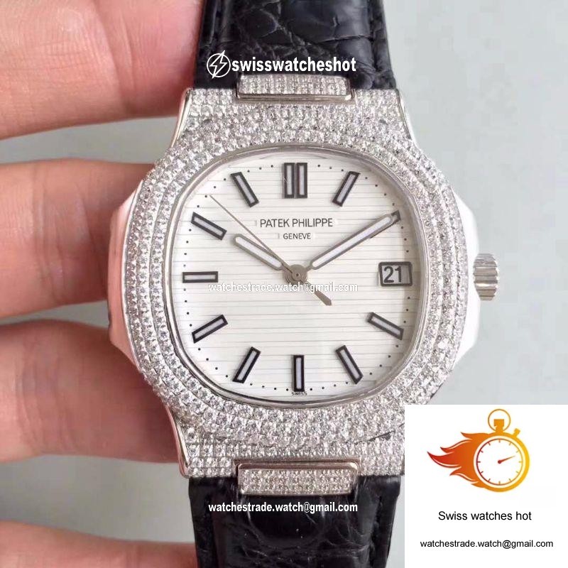 Patek Philippe Nautilus Jumbo 5719/1G-001 White Dial 1