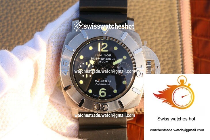 Panerai Submersible PAM 00194 VS Factory Black Dial 1