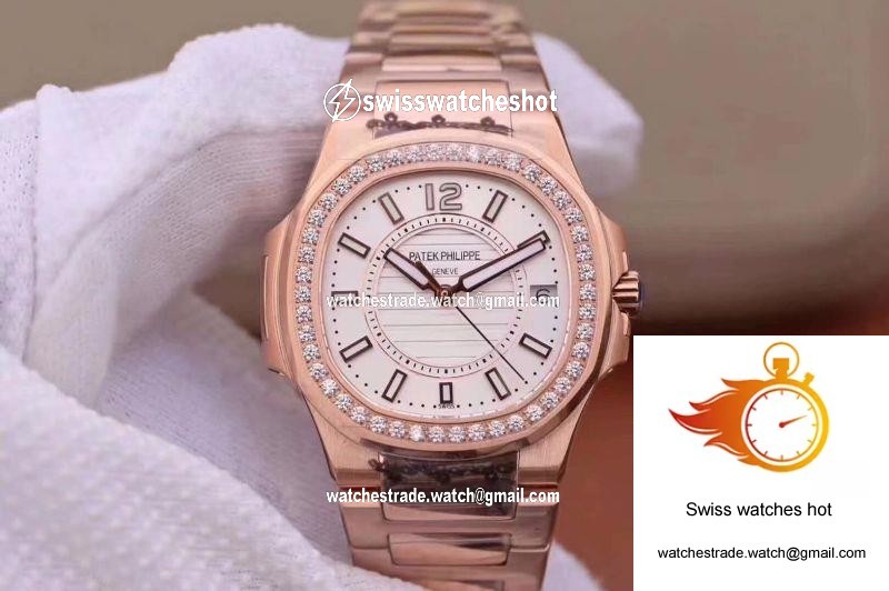 Patek Philippe Nautilus Ladies 7010/1R-011 Silver Dial 1