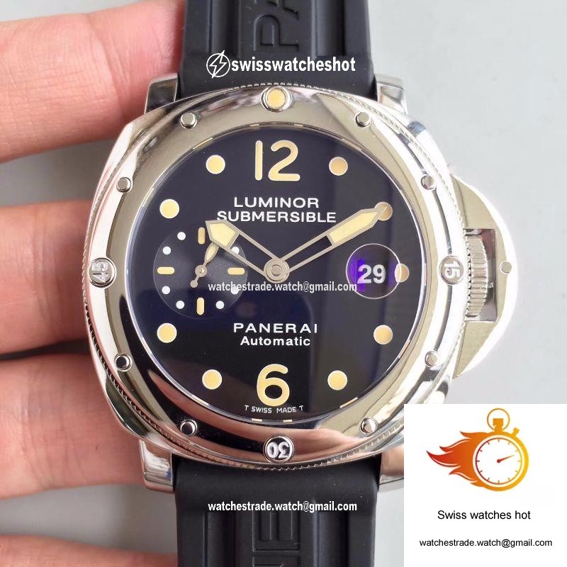 Panerai Luminor Submersible PAM024 V2 Black Dial 1