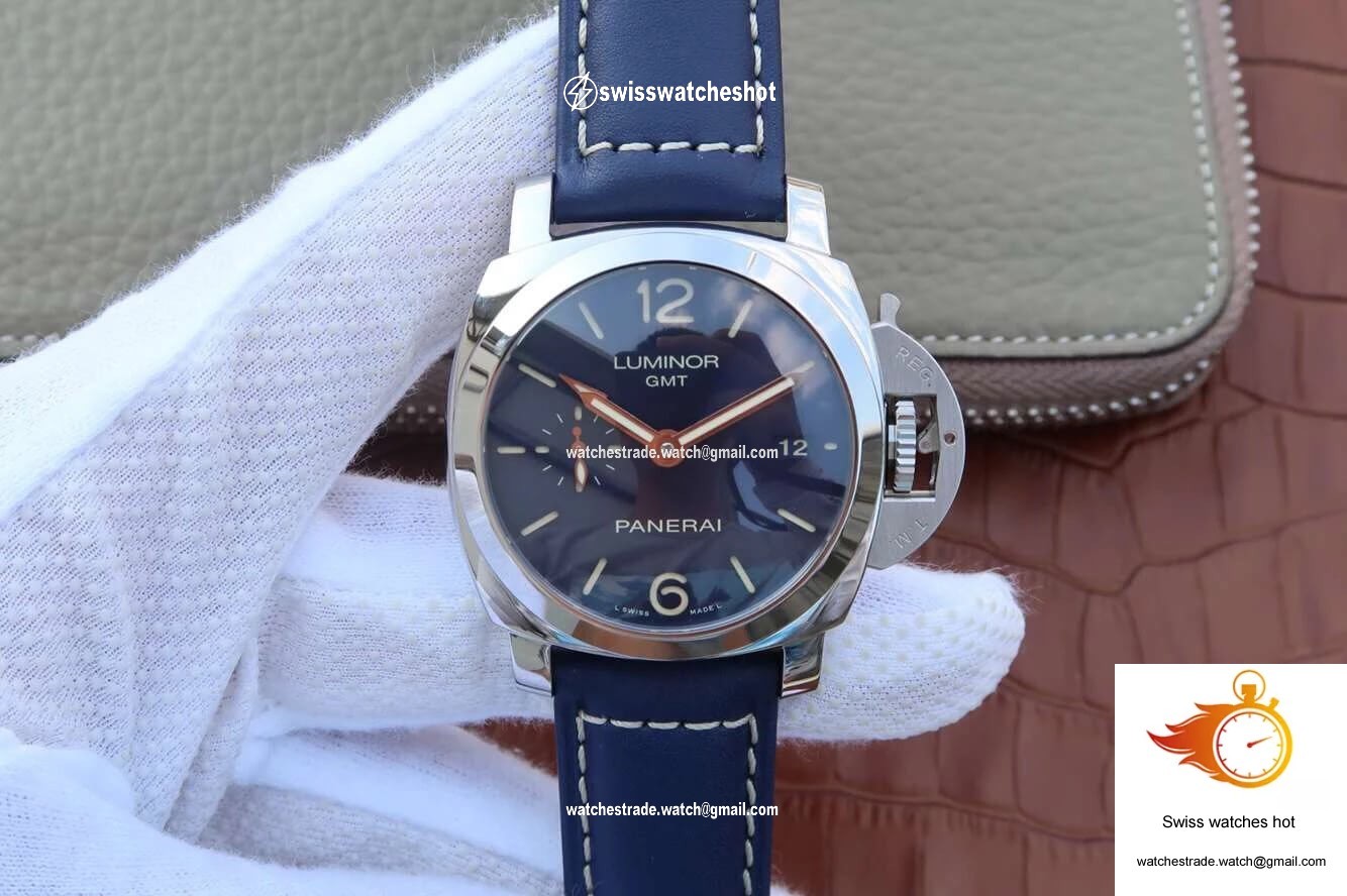 Panerai Luminor 1950 PAM00688 VS Factory Blue Dial 1