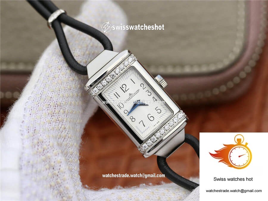 Jaeger-LeCoultre Reverso MG Factory Diamond White Dial 2