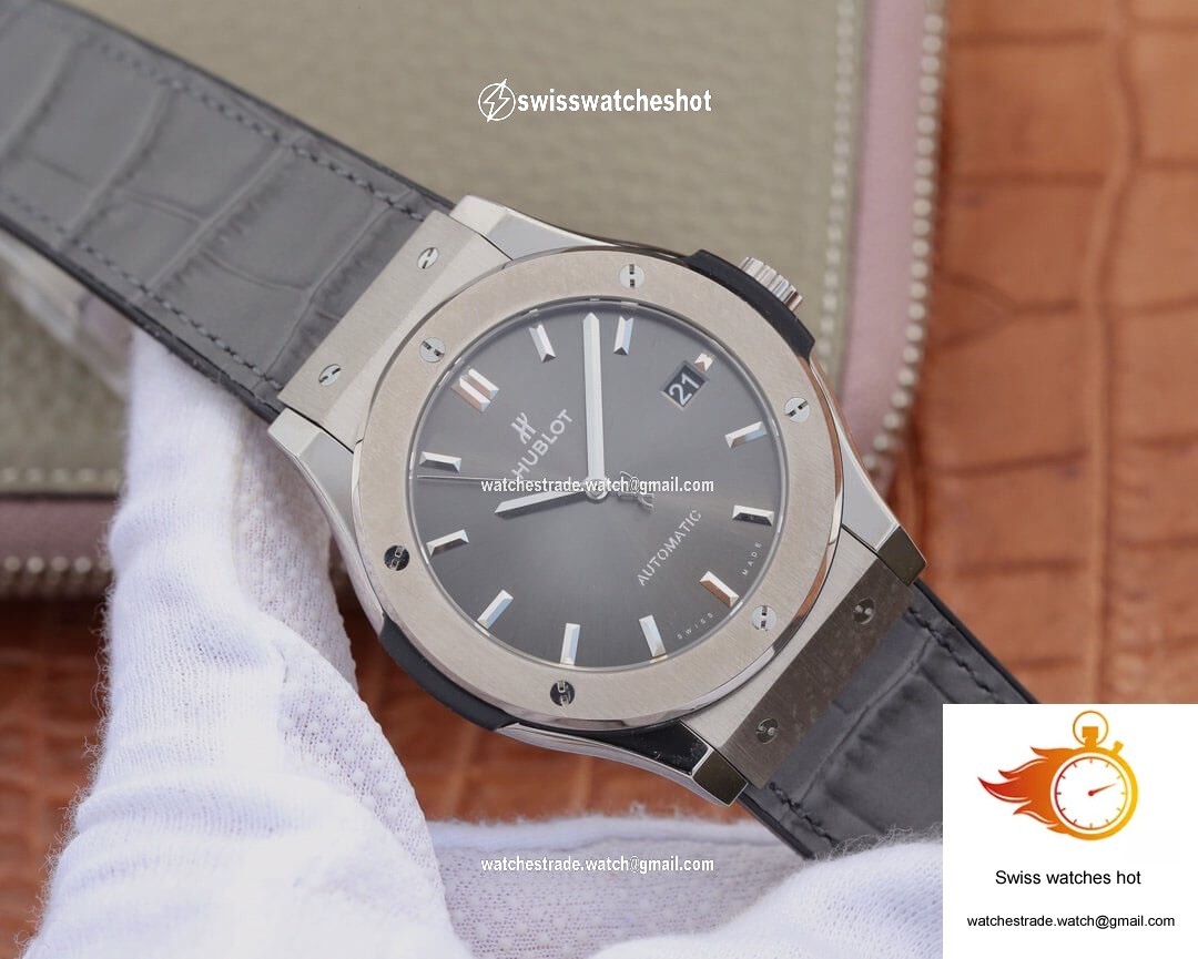 Hublot Classic Fusion 511.NX.7071.LR WWF Factory Dark Gray Dial 2