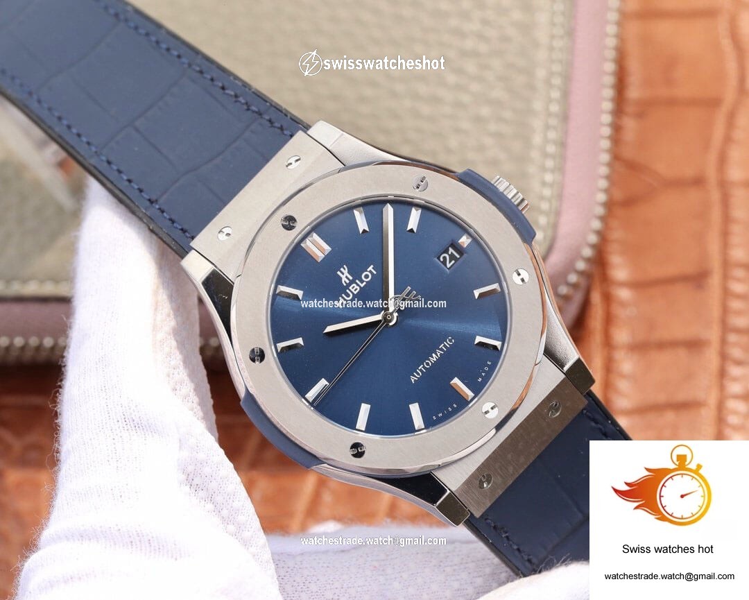 Hublot Classic Fusion 511.NX.7170.LR WWF Factory Blue Dial 2