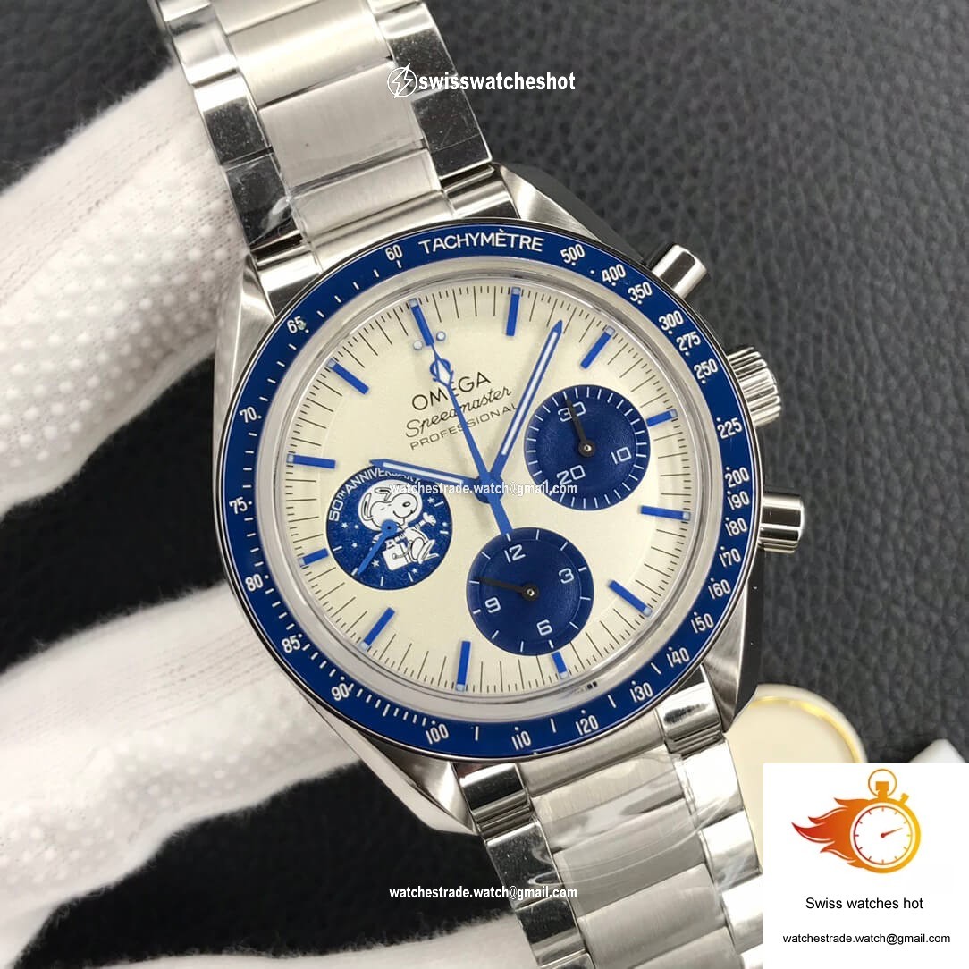Omega Speedmaster Snoopy Award 310.32.42.50.02.001 OM Factory Silver Dial 2