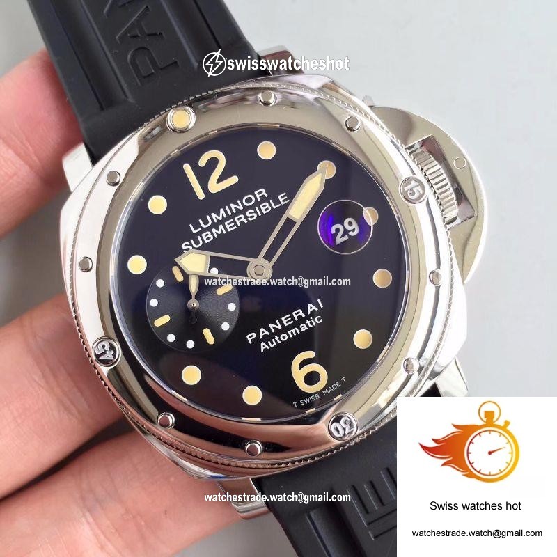 Panerai Luminor Submersible PAM024 V2 Black Dial 2