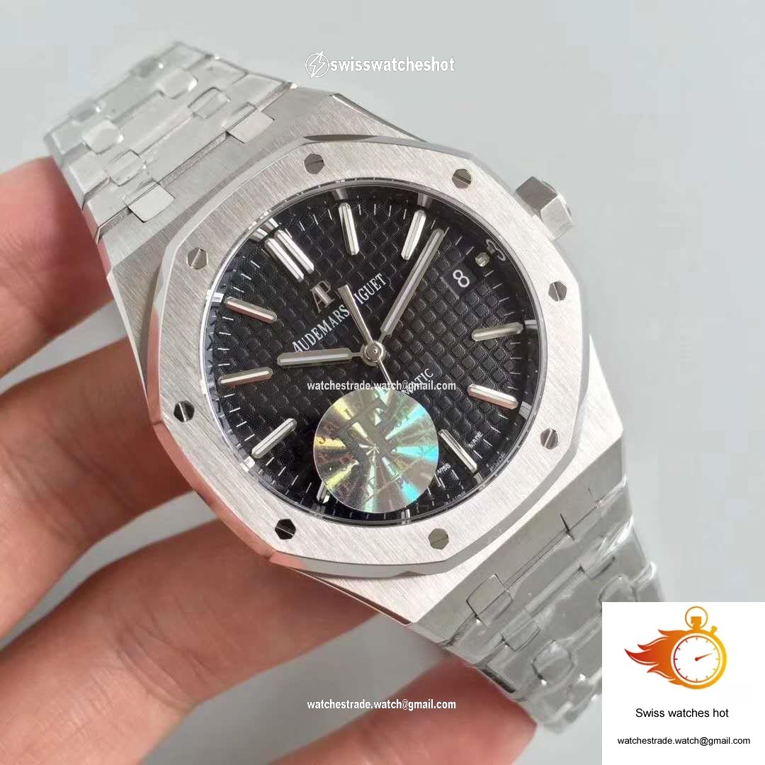 Audemars Piguet Royal Oak 15400ST.OO.1220ST.01 JF Factory V5 Black Dial 2