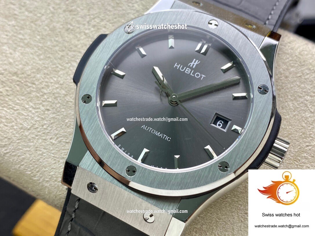 Hublot Classic Fusion 542.NX.7071.LR 42MM WWF Factory Grey Dial 3