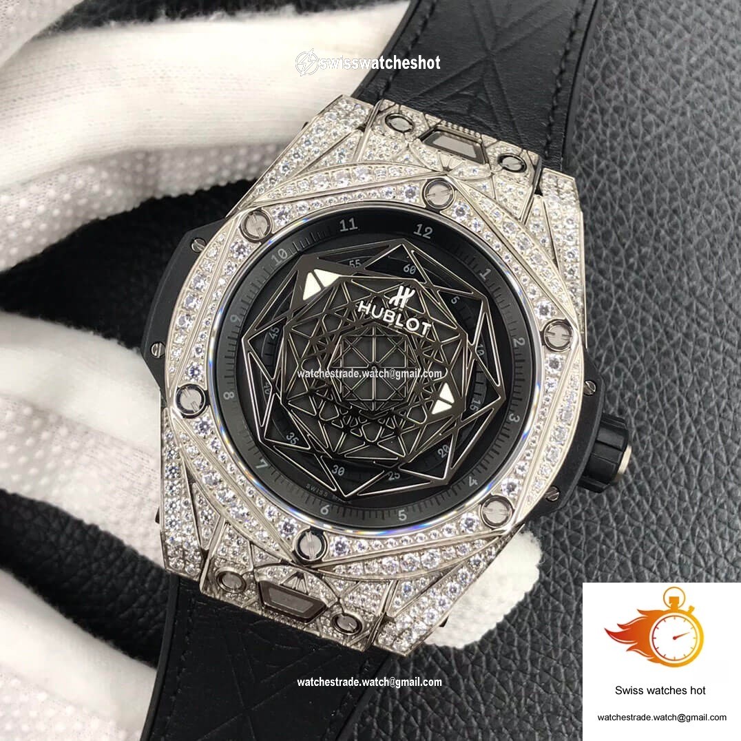 Hublot Big Bang 415.NX.1112.VR.1704.MXM17 WWF Factory Black Dial 3