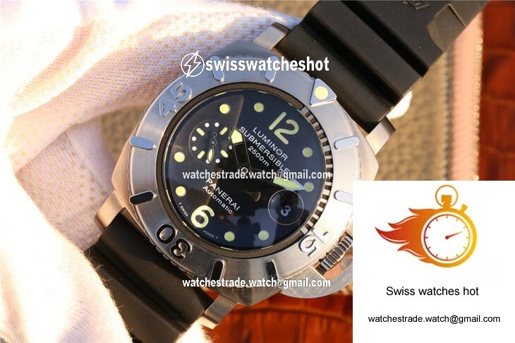 Panerai Submersible PAM 00194 VS Factory Black Dial 3