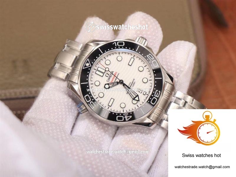 VS Factory Seamaster Diver 300M OMEGA CO AXIAL Master Chronometer 42mm 210.30.42.20.04.001 3