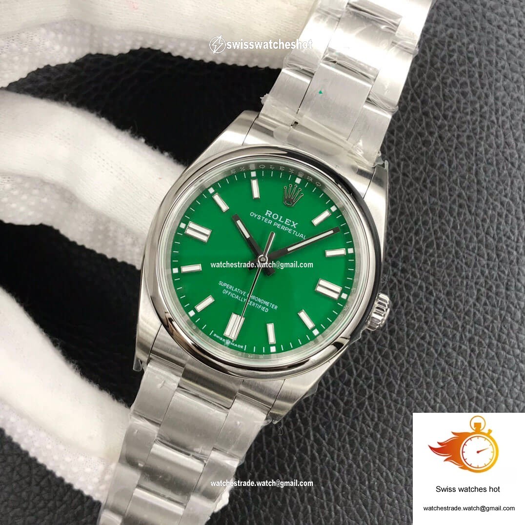 Rolex Oyster Perpetual M126000-0005 36MM EW Factory Green Dial 3