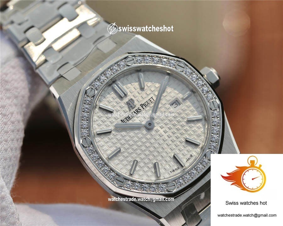 Audemars Piguet Royal Oak 67650 JF Factory Diamond White Dial 4