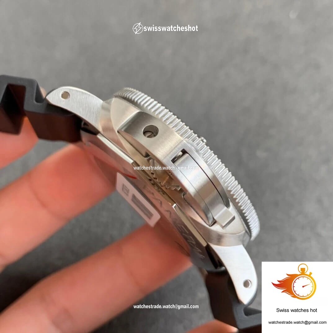 Panerai Submersible PAM01209 VS Factory Blue Bezel 4