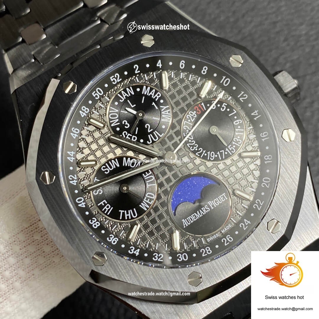 Audemars Piguet Royal Oak 26579CE.OO.1225CE.01 APS Factory Black Dial 4