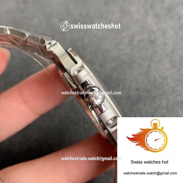Patek Philippe Nautilus 5711 GR Factory Stainless Steel 4