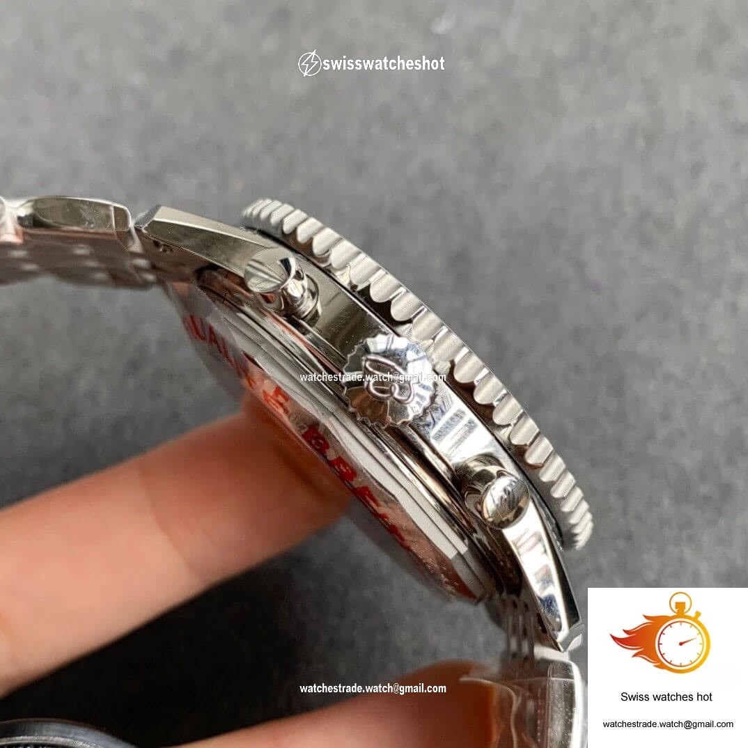 Breitling Navitimer 1 B01 AB0121211G1A1 GF Factory Silver Dial 4