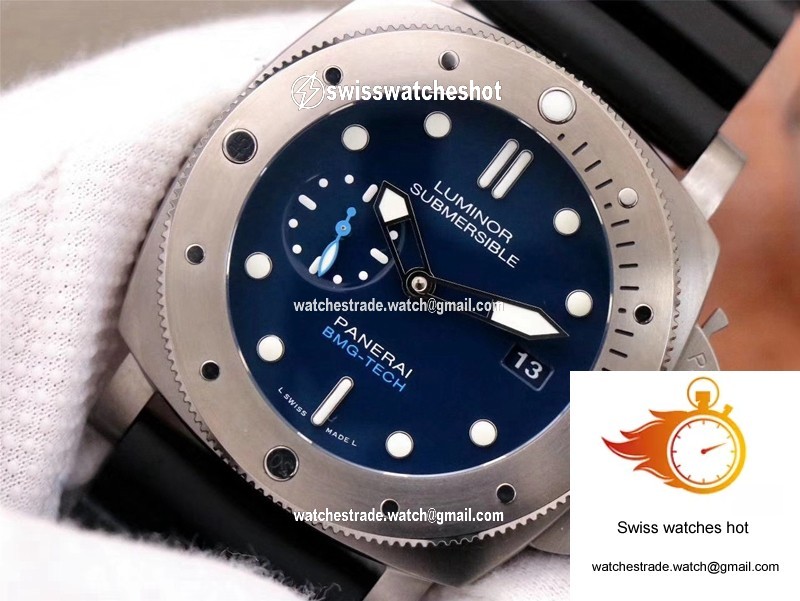 Panerai Submersible PAM00692 VS Factory Blue Dial 4
