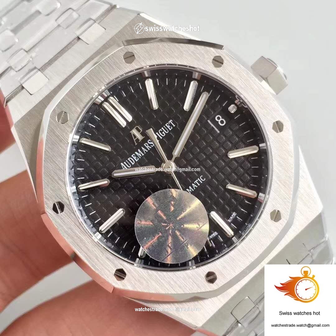 Audemars Piguet Royal Oak 15400ST.OO.1220ST.01 JF Factory V5 Black Dial 4