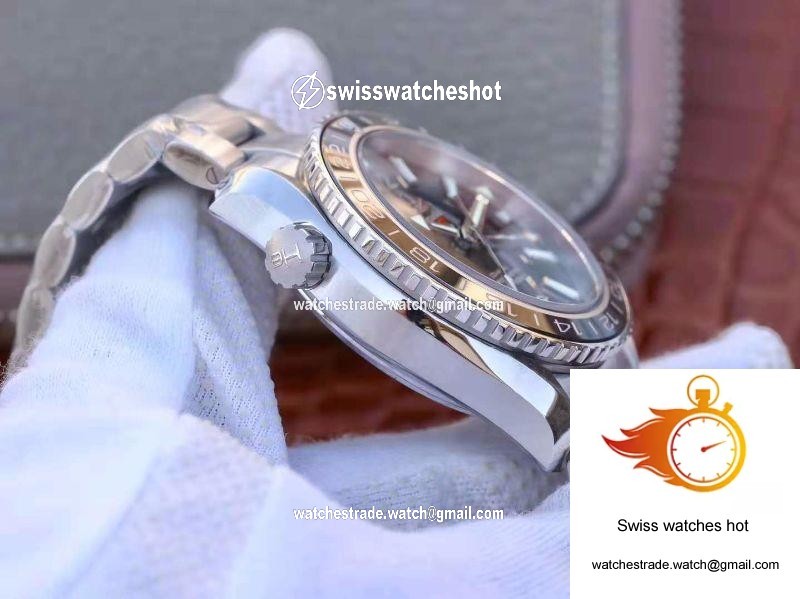 Omega Seamaster Planet Ocean 232.90.44.22.03.001 VS Factory Blue Dial 4