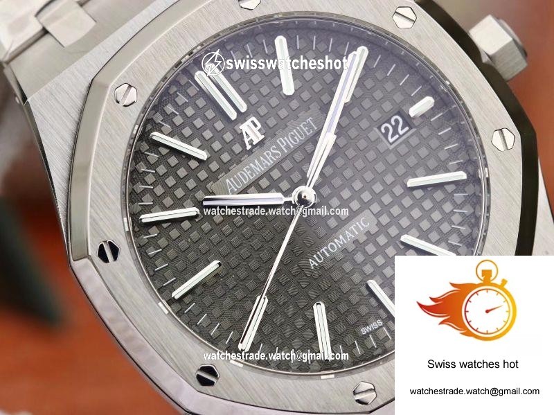 Audemars Piguet Royal Oak 15400ST.OO.1220ST.04 JF Factory Black Dial 4
