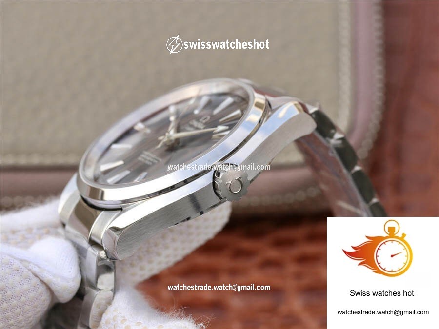 Omega Seamaster 231.10.42.21.03.001 VS Factory Blue Dial 5