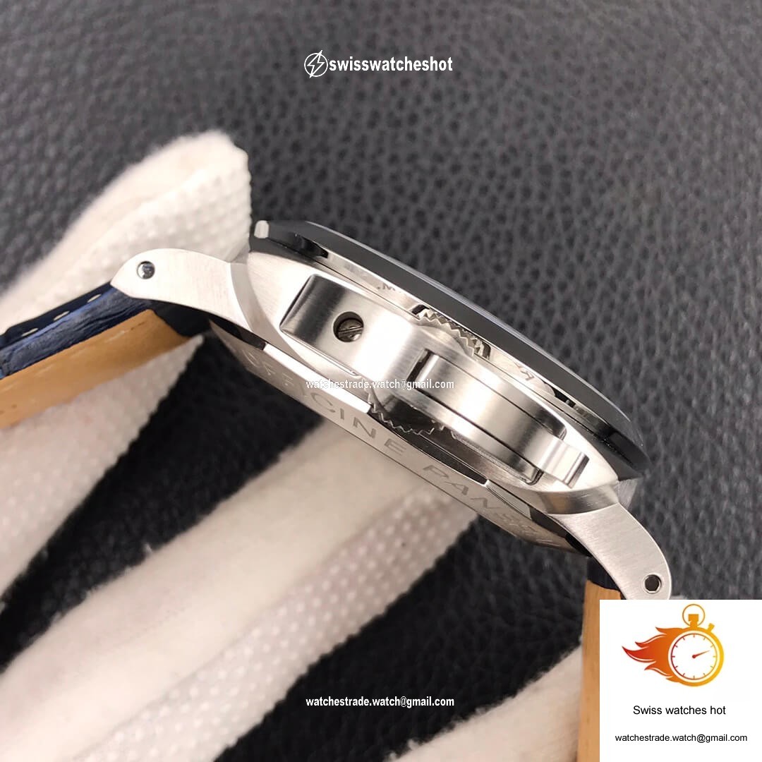 Panerai Luminor GMT PAM01033 VS Factory Dark Blue Dial 5
