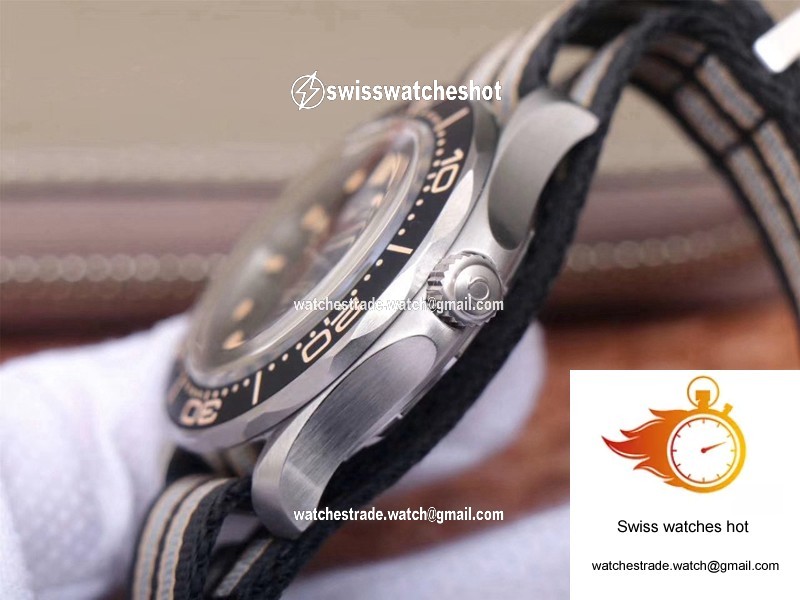 Omega Seamaster 210.92.42.20.01.001 James Bond 007 VS Factory Black Dial 5