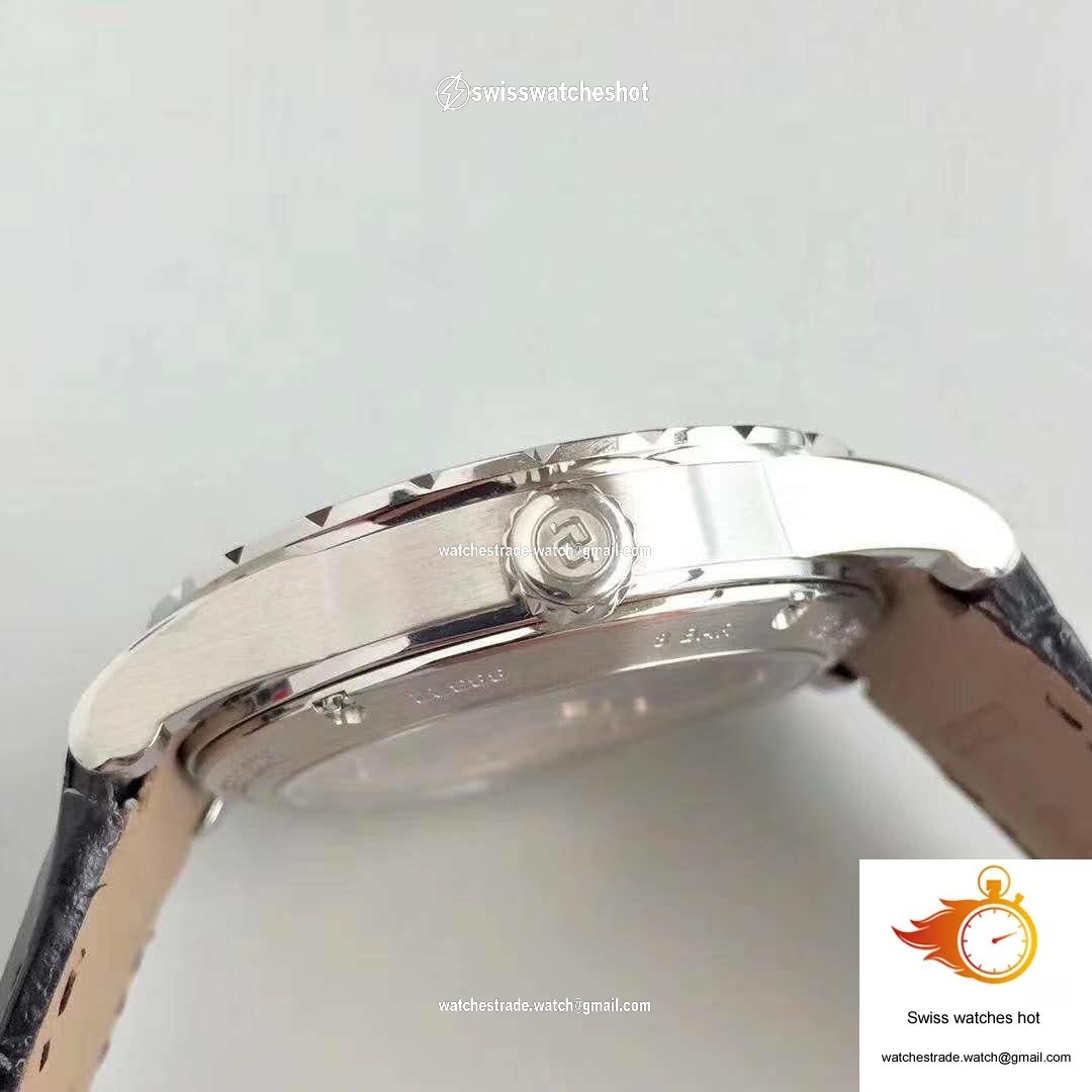 Roger Dubuis Excalibur 42MM Automatic RDDBEX0536 Silver Dial 5