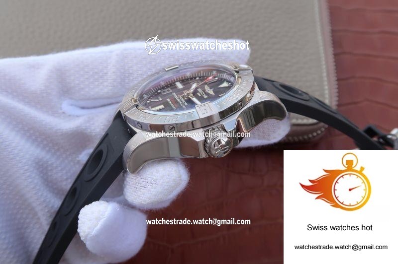 Breitling Avenger II A3239011/BC34/170A GF Factory Black Dial 5