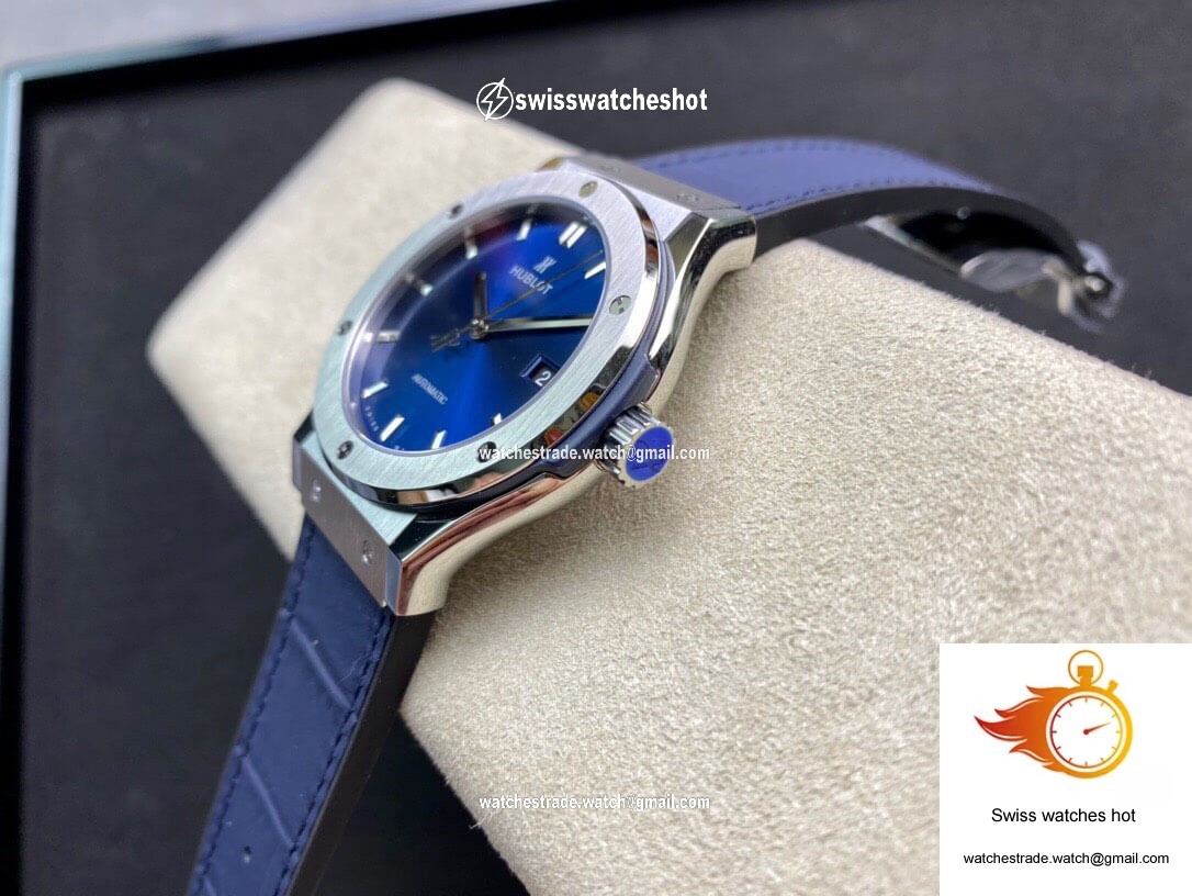 Hublot Classic Fusion 542.NX.7170.LR 42MM WWF Factory Titanium Case 6