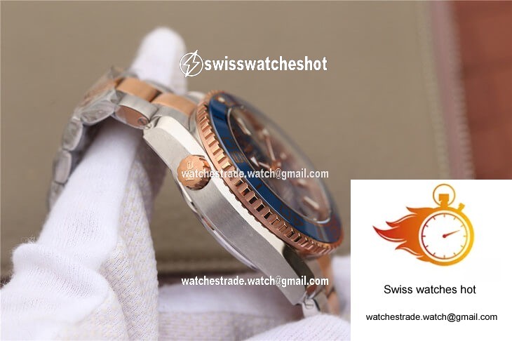 Omega Seamaster Ocean Planet 600M 215.20.46.51.03.001 OM Factory Blue Dial 6