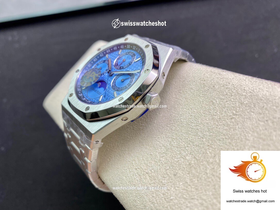 Audemars Piguet Royal Oak 26574PT.OO.1220PT.01 APS Factory Blue Dial 7