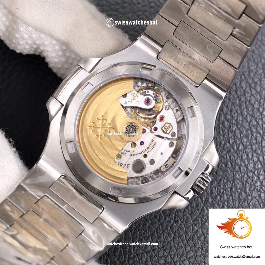 Patek Philippe Nautilus 5711/1A 010 3K Factory Blue Dial 7