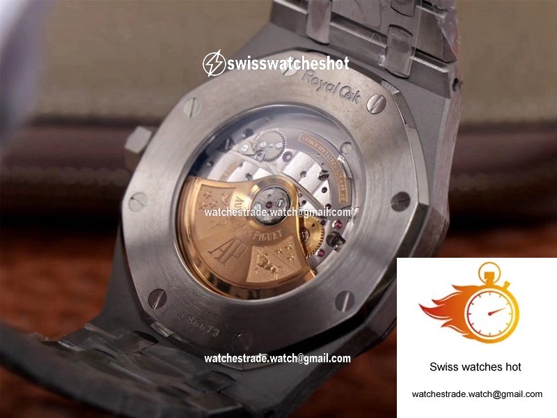 Audemars Piguet Royal Oak 15400ST.OO.1220ST.01 ZF Factory Black Dial 7