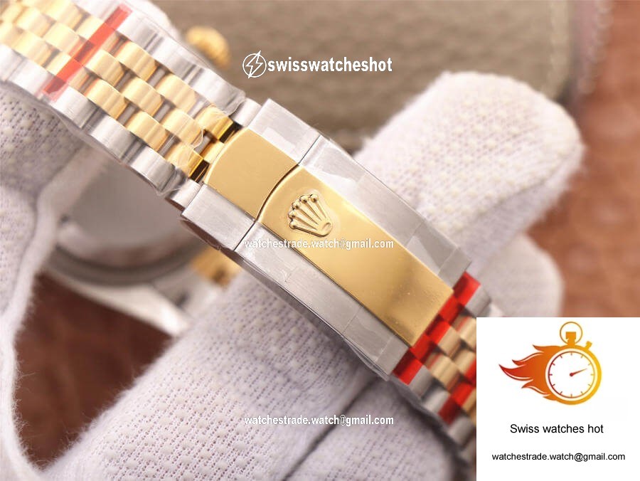 Rolex Datejust 126233 EW Factory Diamond Gold Dial 8