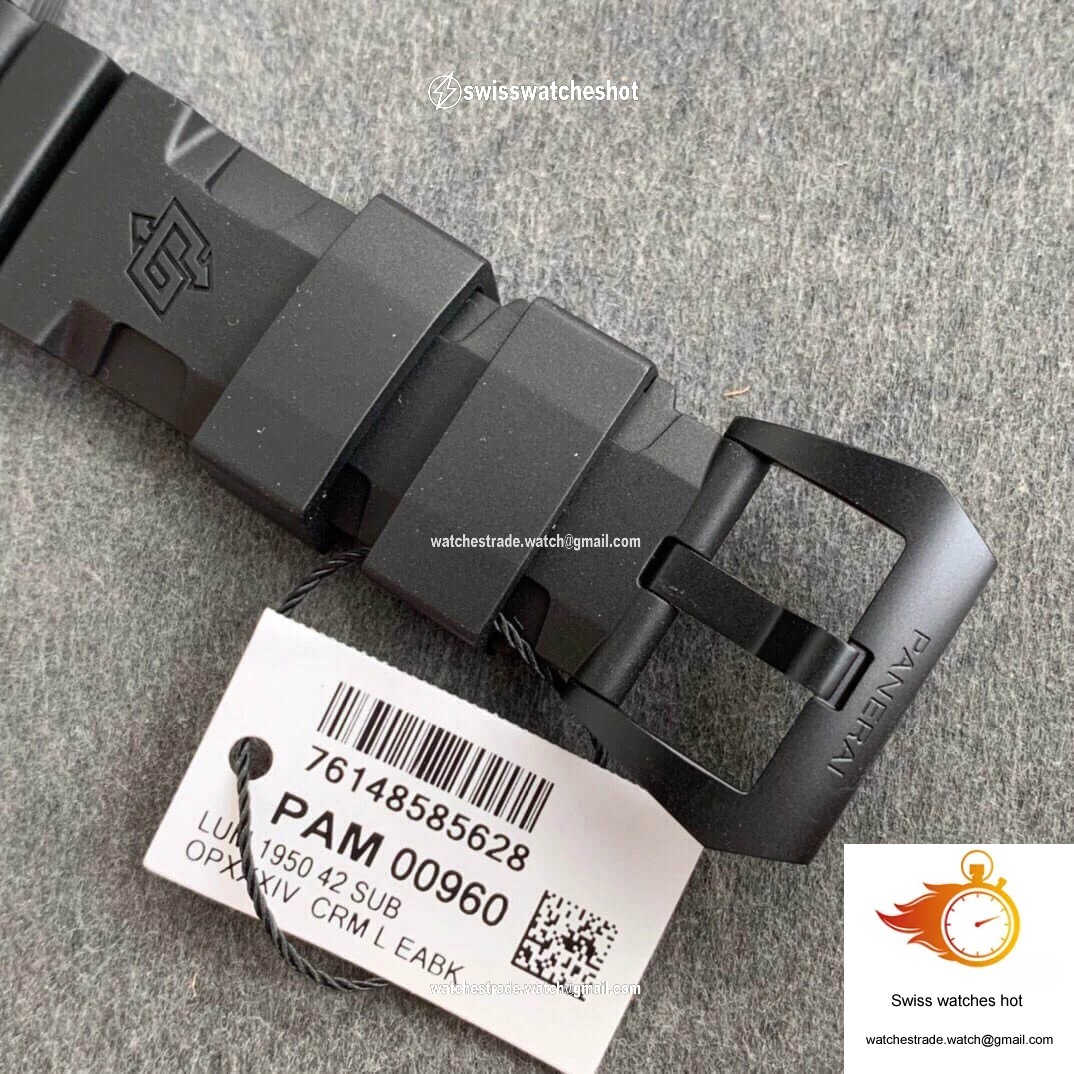 Panerai Submersible PAM00960 VS Factory Carbon Fiber Case 8