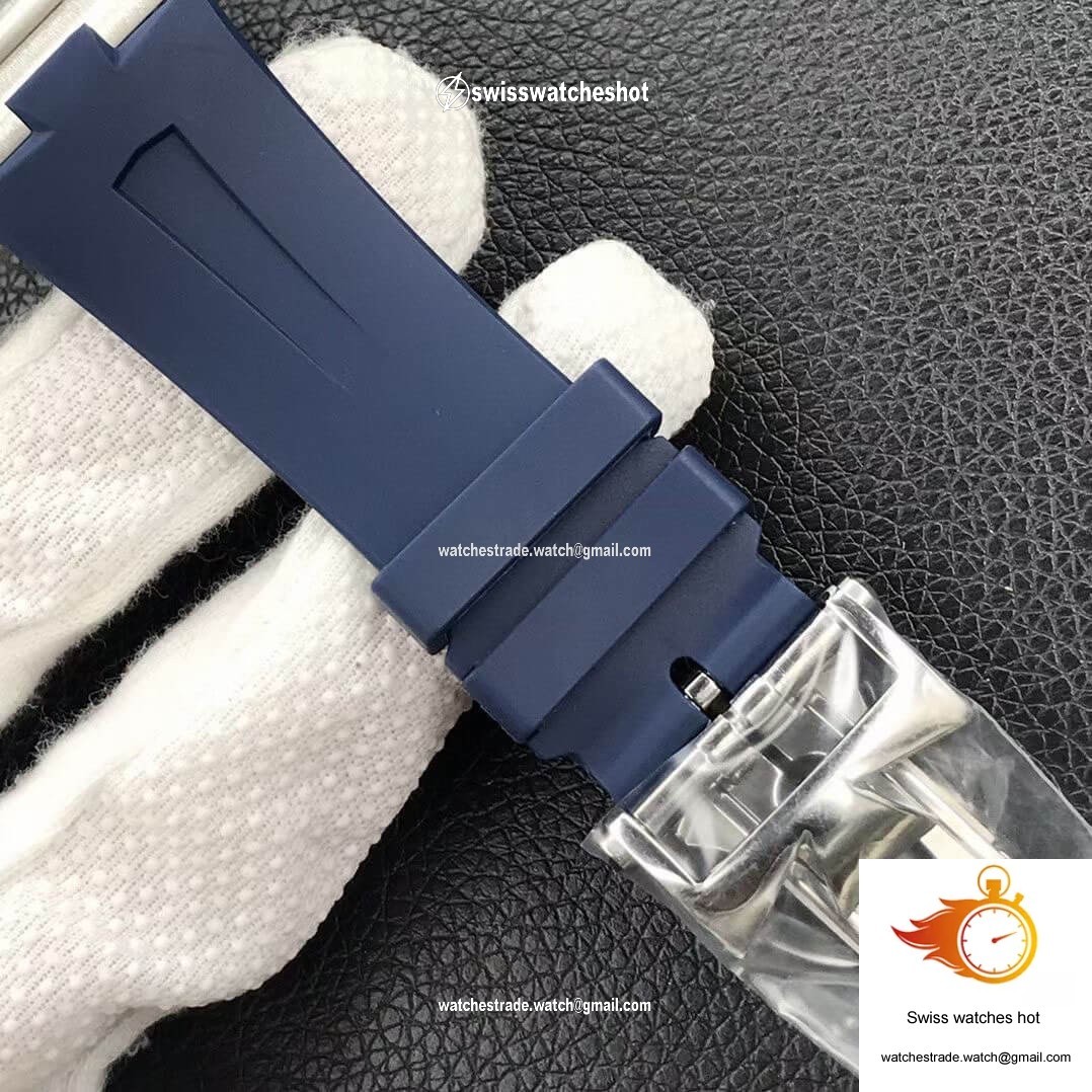 Vacheron Constantin Overseas 47040 8F Factory Blue Rubber Strap 8