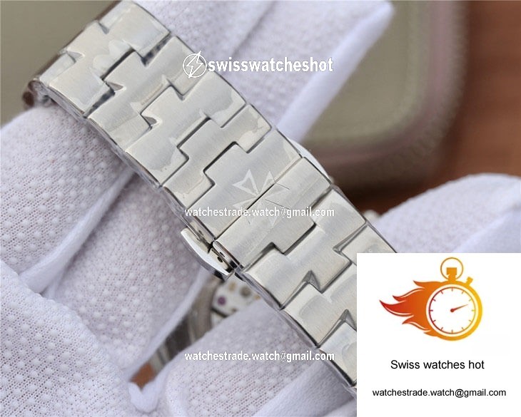 Vacheron Constantin Overseas 5500V/110A-B075 8F Factory Stainless Steel 8