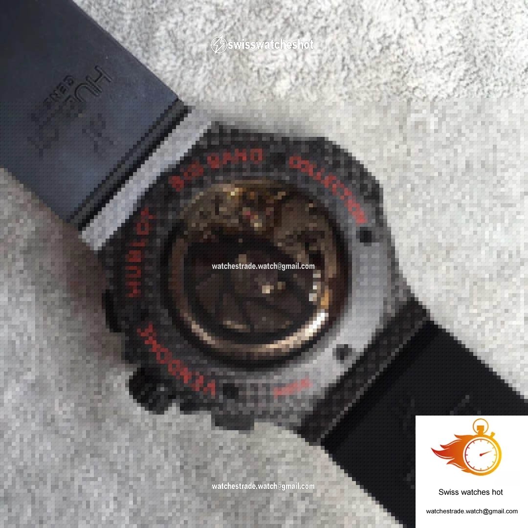 Hublot Big Bang Carbon 301.QX.1724.RX V6 Factory Black Dial 8
