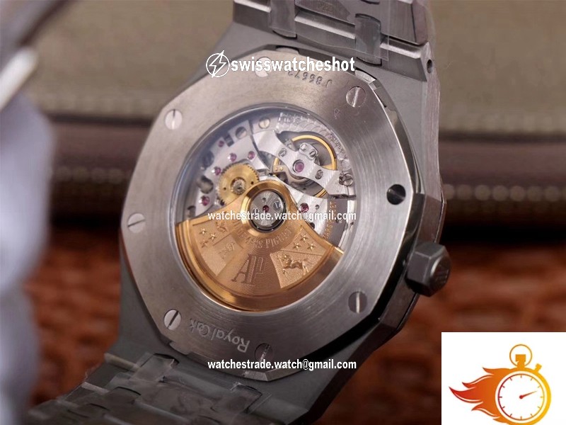 Audemars Piguet Royal Oak 15400ST.OO.1220ST.01 ZF Factory Black Dial 8