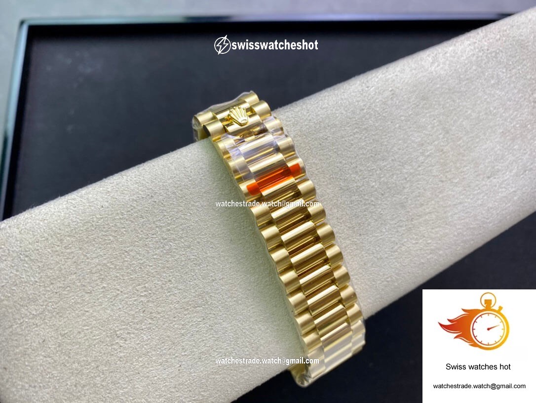 Rolex Day Date 118208 EW Factory Yellow Gold 9
