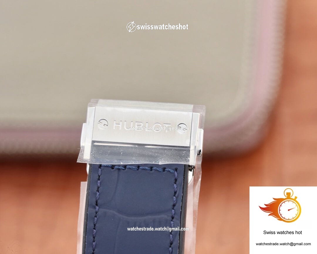 Hublot Classic Fusion 511.NX.7170.LR WWF Factory Blue Dial 9