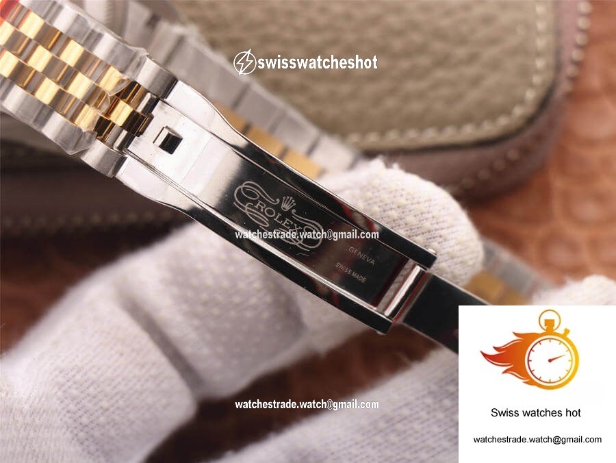 Rolex Datejust 126233 EW Factory Diamond Gold Dial 9